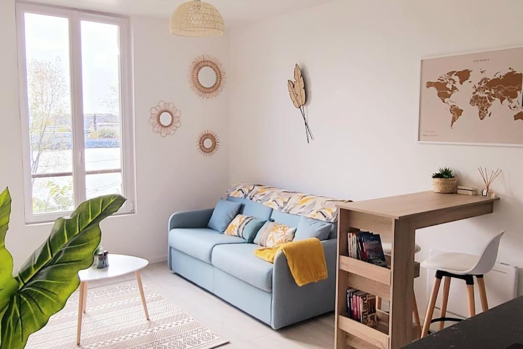 Studio Cosy Avec Vue Sur La Seine كونفلانز سانت أونورين المظهر الخارجي الصورة
